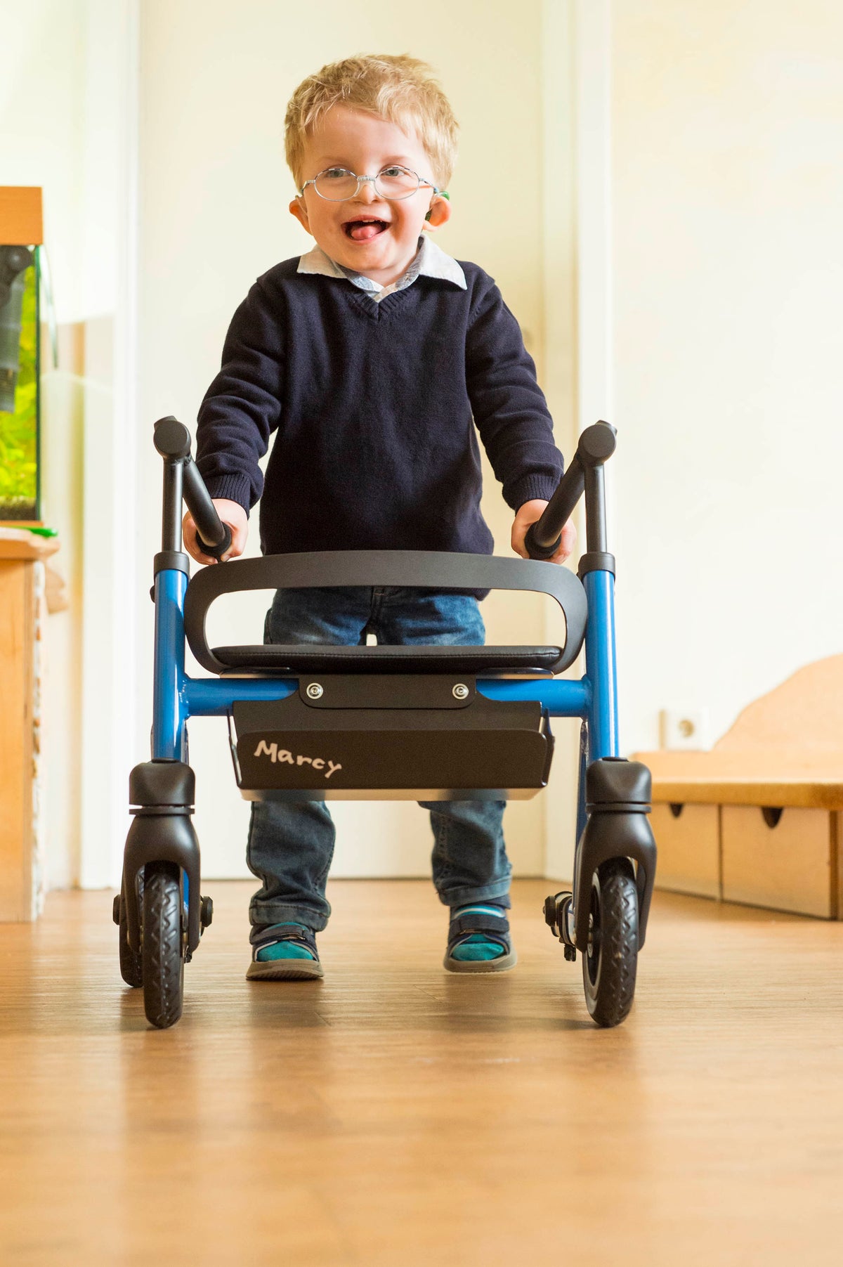 Marcy Anterior Walking Aid with Telescoping Frame